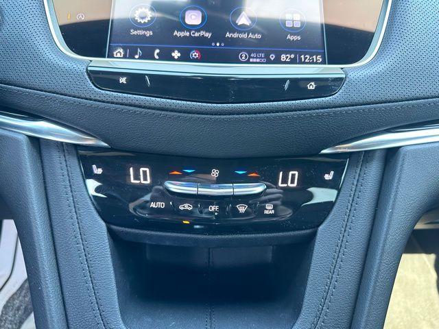 2022 Cadillac XT5 Vehicle Photo in TUPELO, MS 38801-6508