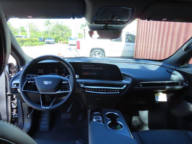 2025 Cadillac LYRIQ Vehicle Photo in DELRAY BEACH, FL 33483-3294