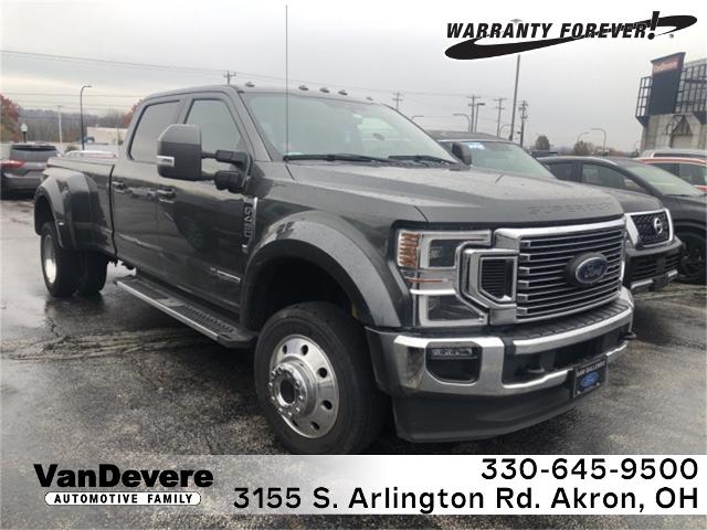 2020 Ford Super Duty F-450 DRW Vehicle Photo in Akron, OH 44312