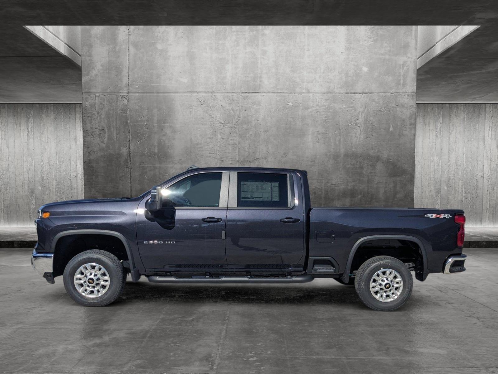 2024 Chevrolet Silverado 2500 HD Vehicle Photo in MIAMI, FL 33172-3015