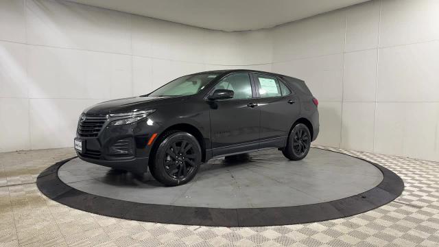 2024 Chevrolet Equinox Vehicle Photo in JOLIET, IL 60435-8135