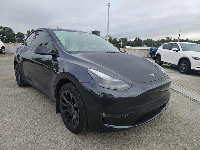 2024 Tesla Model Y Vehicle Photo in PUYALLUP, WA 98371-4149