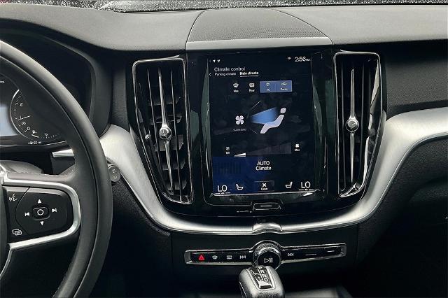 2018 Volvo XC60 Vehicle Photo in Houston, TX 77007