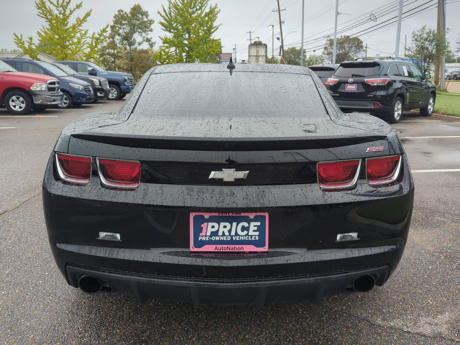 2010 Chevrolet Camaro Vehicle Photo in Memphis, TN 38133