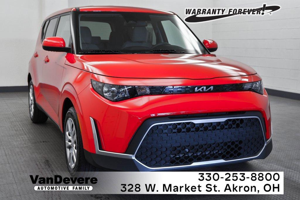 2023 Kia Soul Vehicle Photo in AKRON, OH 44303-2185