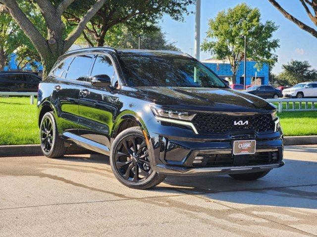 Used 2023 Kia Sorento SX with VIN 5XYRKDLF8PG164898 for sale in Grapevine, TX