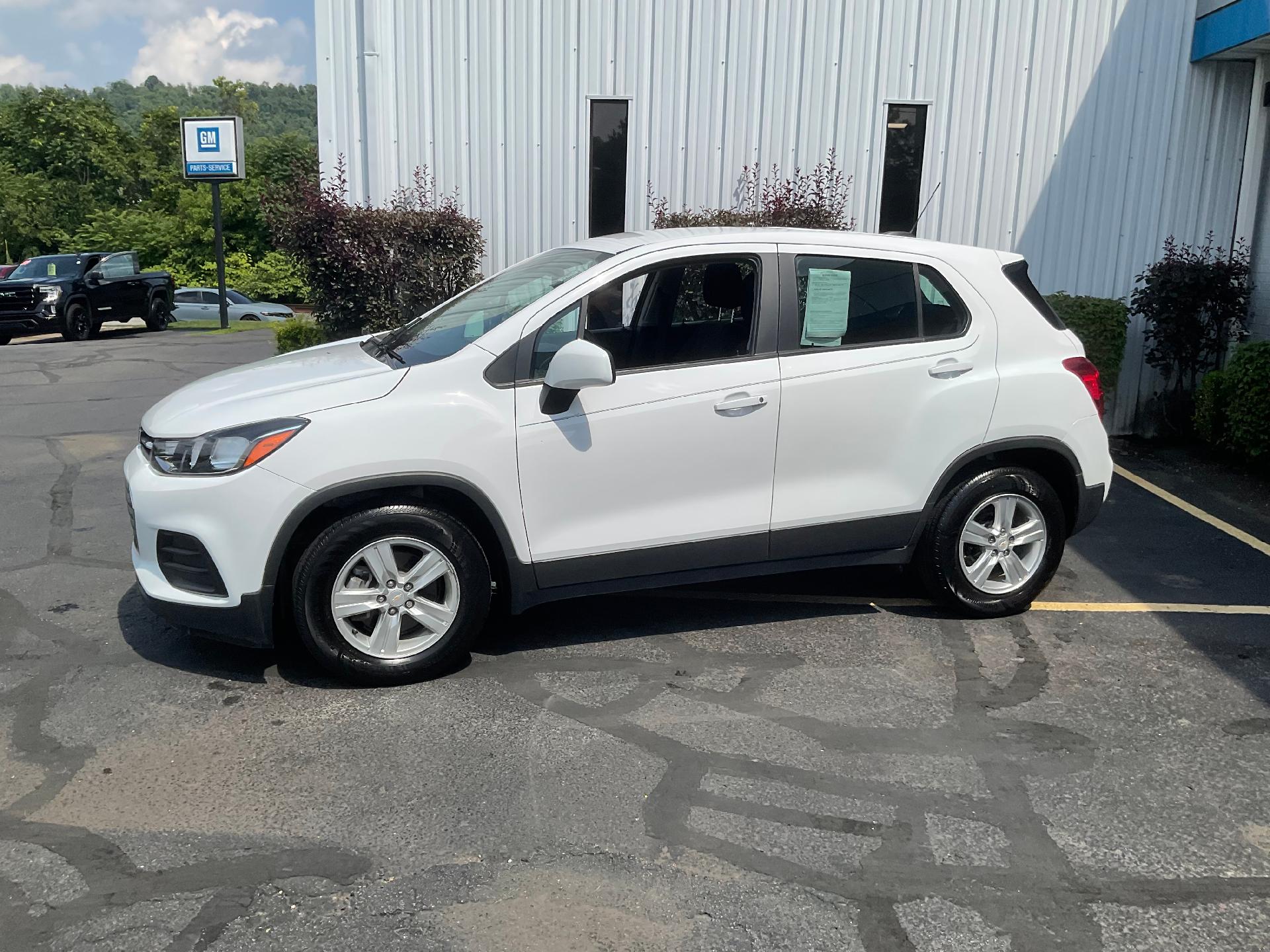 Used 2020 Chevrolet Trax LS with VIN 3GNCJKSB0LL141816 for sale in Moundsville, WV