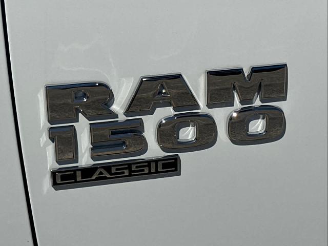 2023 Ram 1500 Classic Vehicle Photo in DUNN, NC 28334-8900