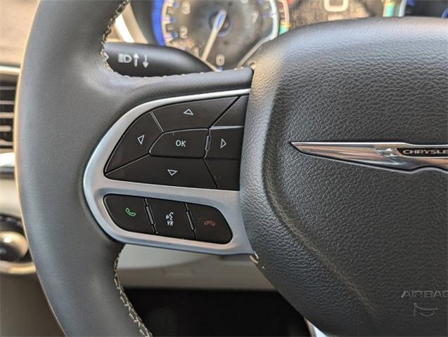 2022 Chrysler Pacifica Vehicle Photo in AURORA, CO 80012-4011