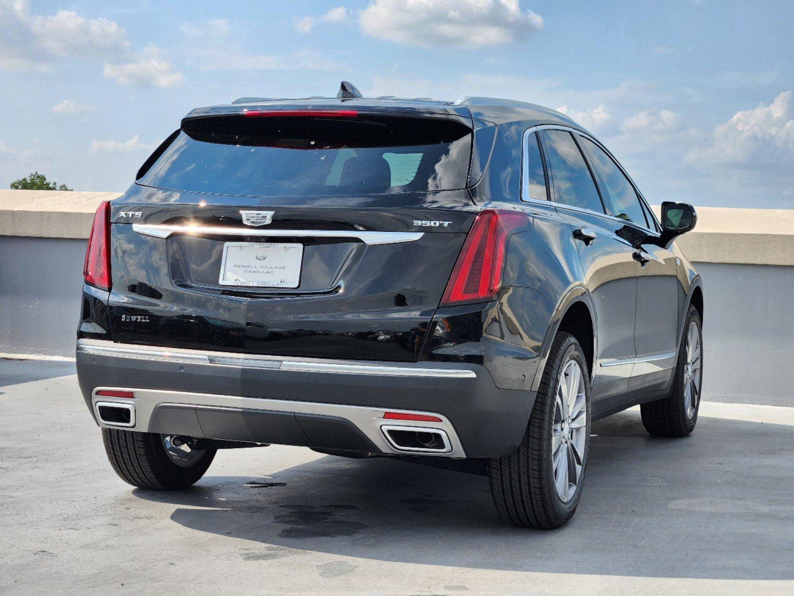 2024 Cadillac XT5 Vehicle Photo in DALLAS, TX 75209-3095