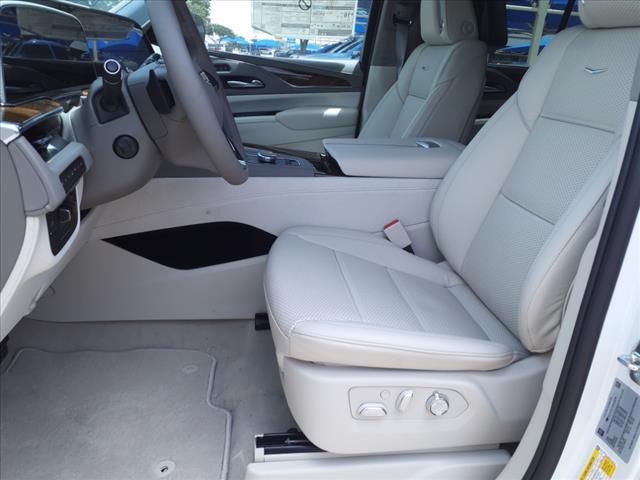 2024 Cadillac Escalade Vehicle Photo in Denton, TX 76205