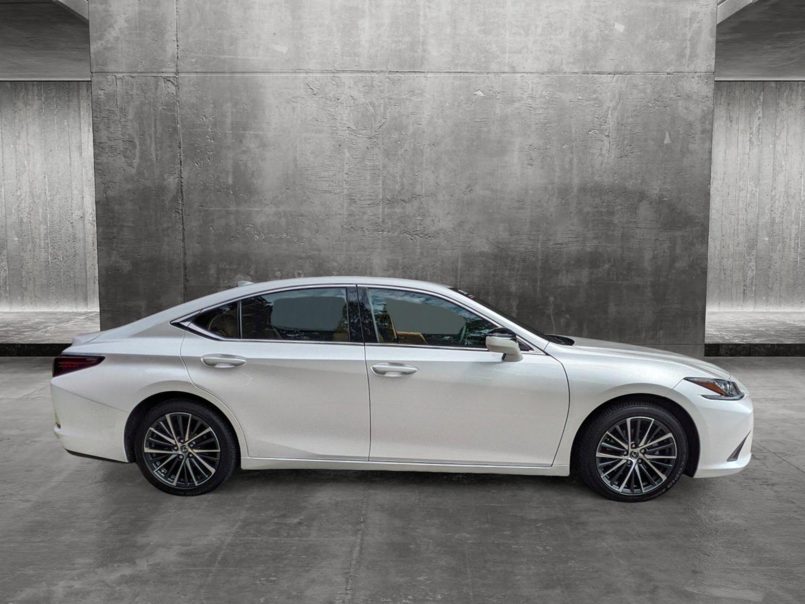 2022 Lexus ES 350 Vehicle Photo in Memphis, TN 38115