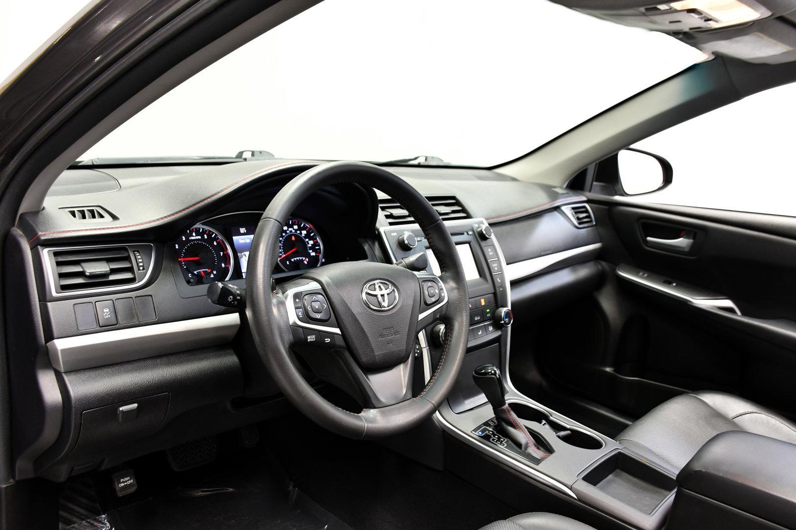 2016 Toyota Camry Vehicle Photo in DALLAS, TX 75235