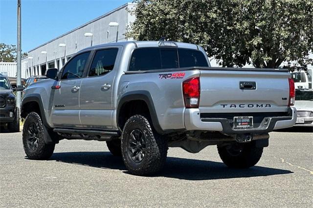 2019 Toyota Tacoma 4WD Vehicle Photo in ELK GROVE, CA 95757-8703