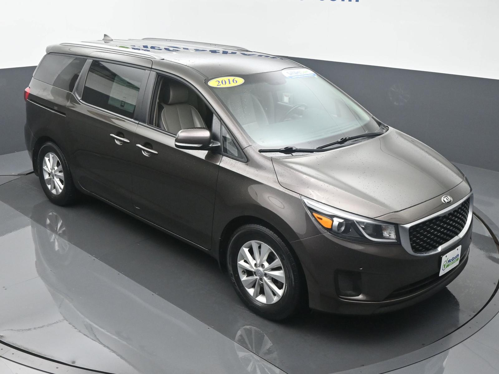 2016 Kia Sedona Vehicle Photo in Cedar Rapids, IA 52402