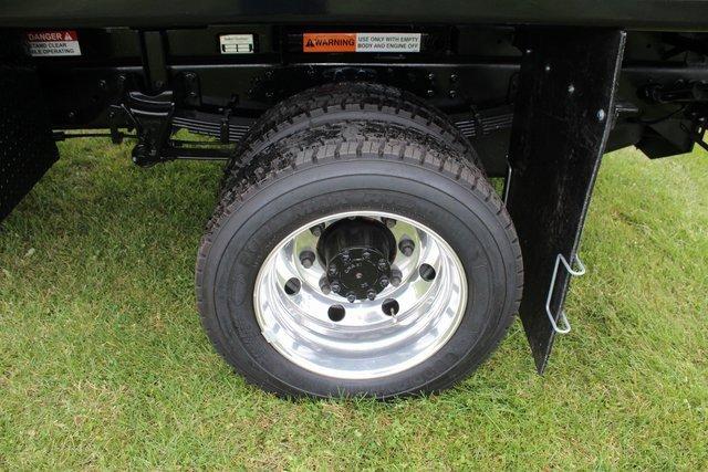 2023 Chevrolet Silverado 5500 HD Vehicle Photo in SAINT CLAIRSVILLE, OH 43950-8512