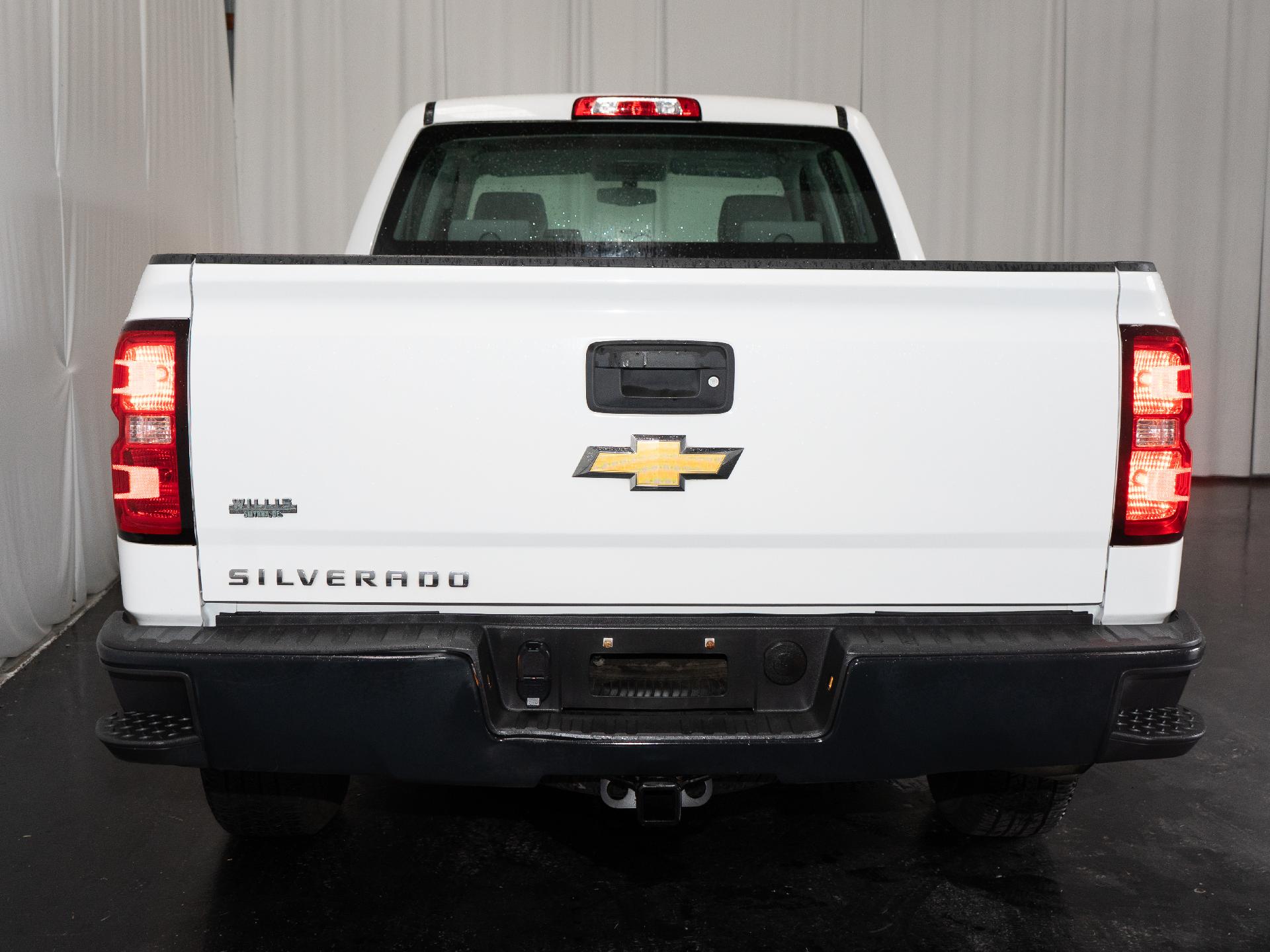 2017 Chevrolet Silverado 1500 Vehicle Photo in SMYRNA, DE 19977-2874