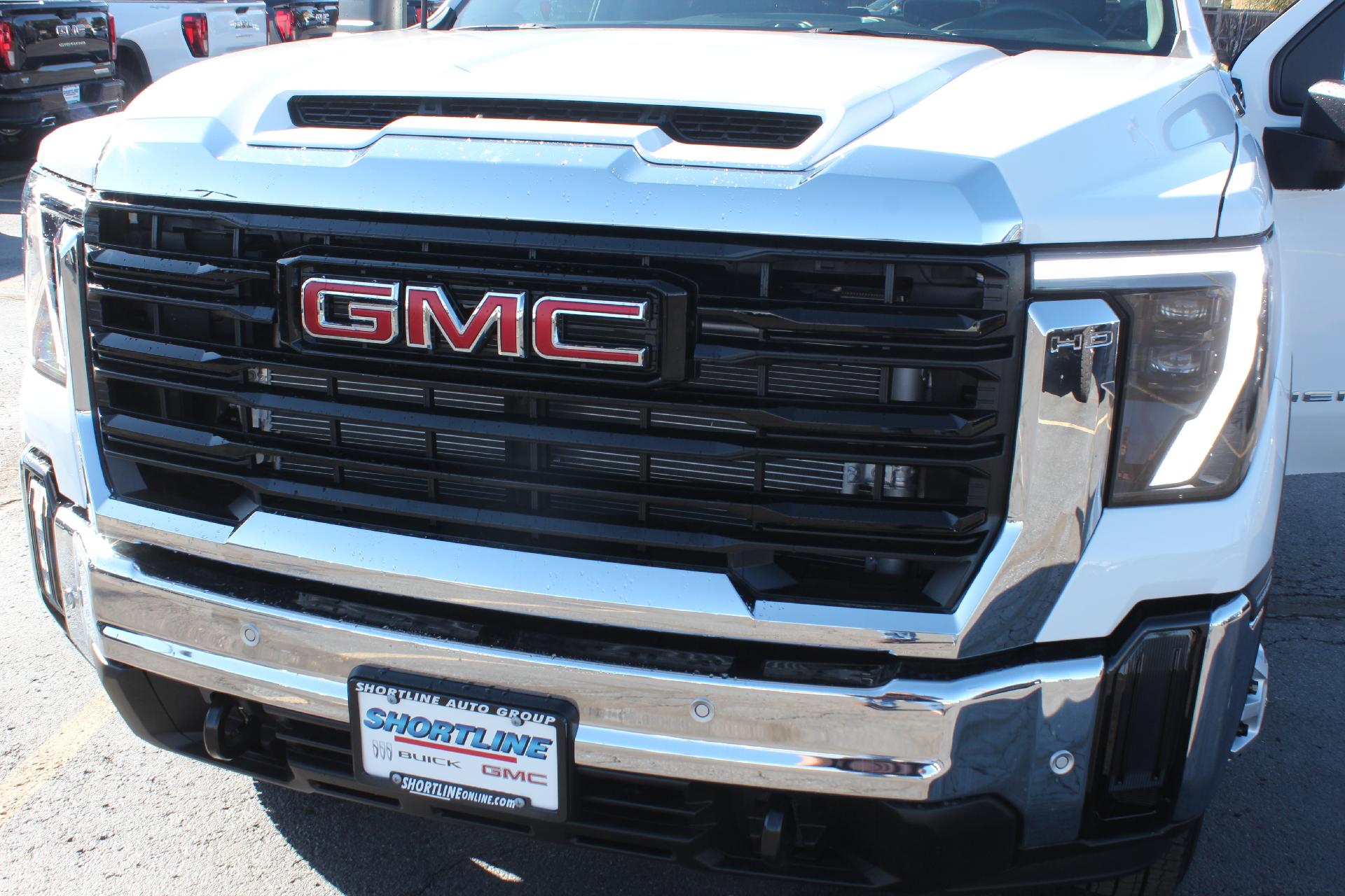 2025 GMC Sierra 3500 HD Vehicle Photo in AURORA, CO 80012-4011