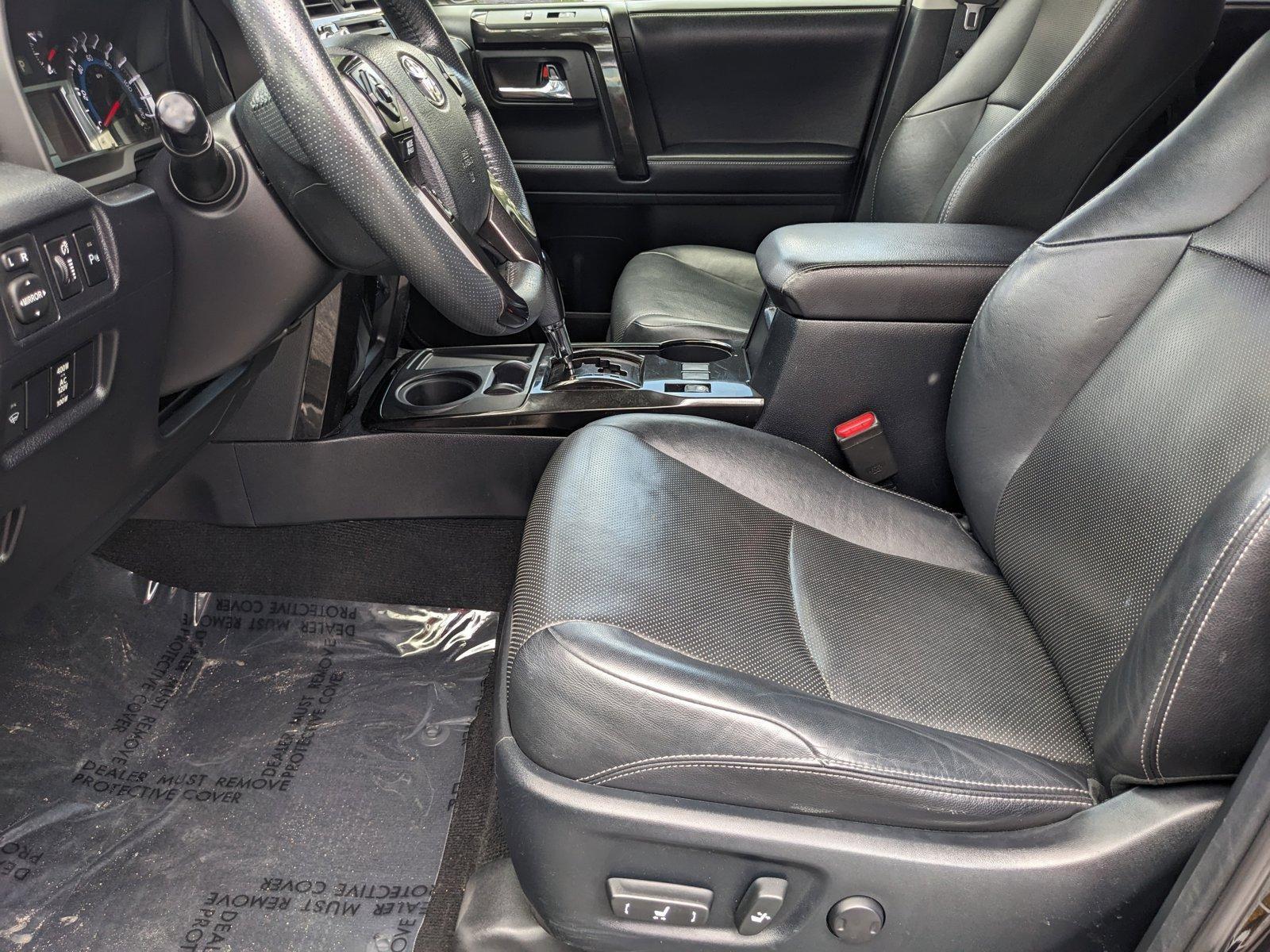 2019 Toyota 4Runner Vehicle Photo in GREENACRES, FL 33463-3207