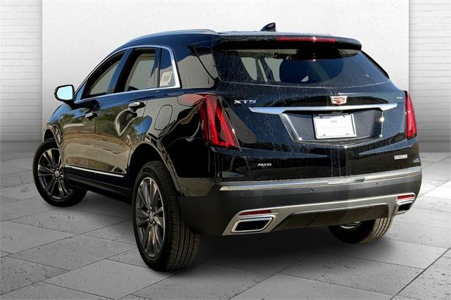 2025 Cadillac XT5 Vehicle Photo in KANSAS CITY, MO 64114-4545