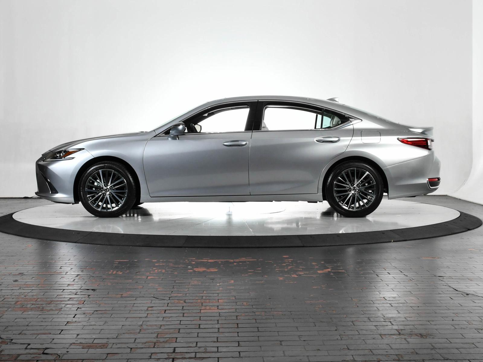 2025 Lexus ES 300h Vehicle Photo in DALLAS, TX 75235