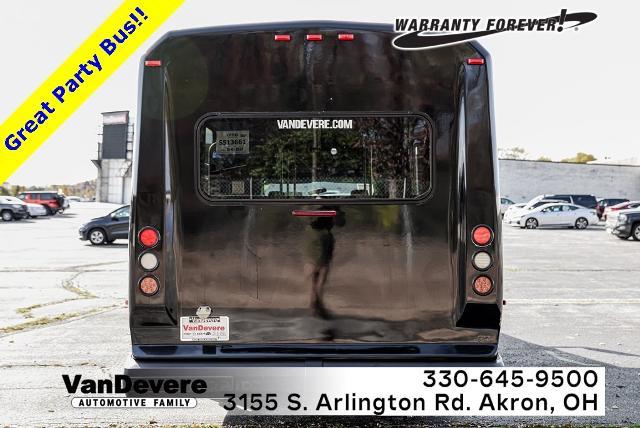 2016 Ford Econoline Commercial Cutaway Vehicle Photo in Akron, OH 44312