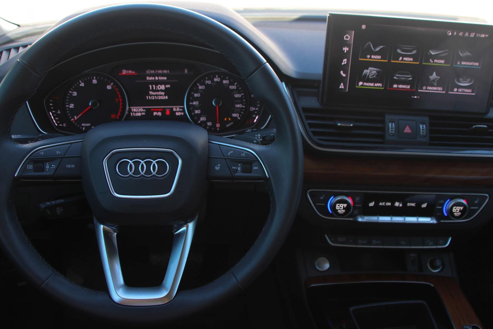 2021 Audi Q5 Vehicle Photo in SUGAR LAND, TX 77478