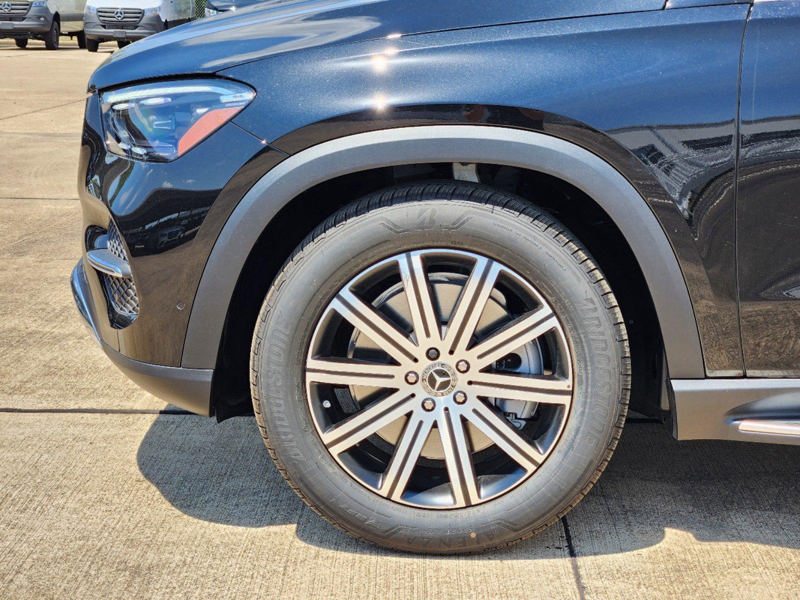 2024 Mercedes-Benz GLE Vehicle Photo in HOUSTON, TX 77079