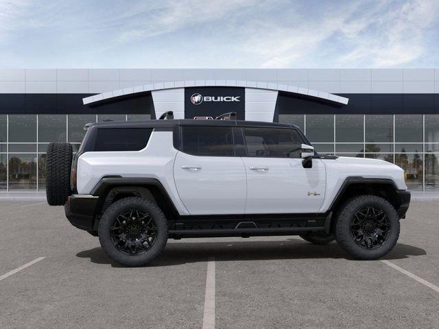 2025 GMC HUMMER EV SUV Vehicle Photo in MEDINA, OH 44256-9631