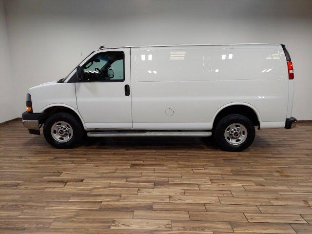 2022 GMC Savana Cargo 2500 Vehicle Photo in SAUK CITY, WI 53583-1301