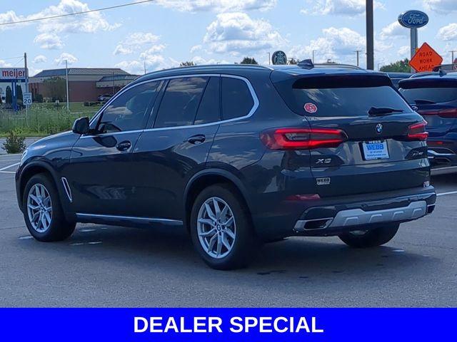 2022 BMW X5 xDrive40i Vehicle Photo in Merrillville, IN 46410-5311