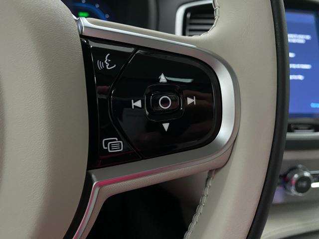 2025 Volvo XC90 Plug-In Hybrid Vehicle Photo in Appleton, WI 54913