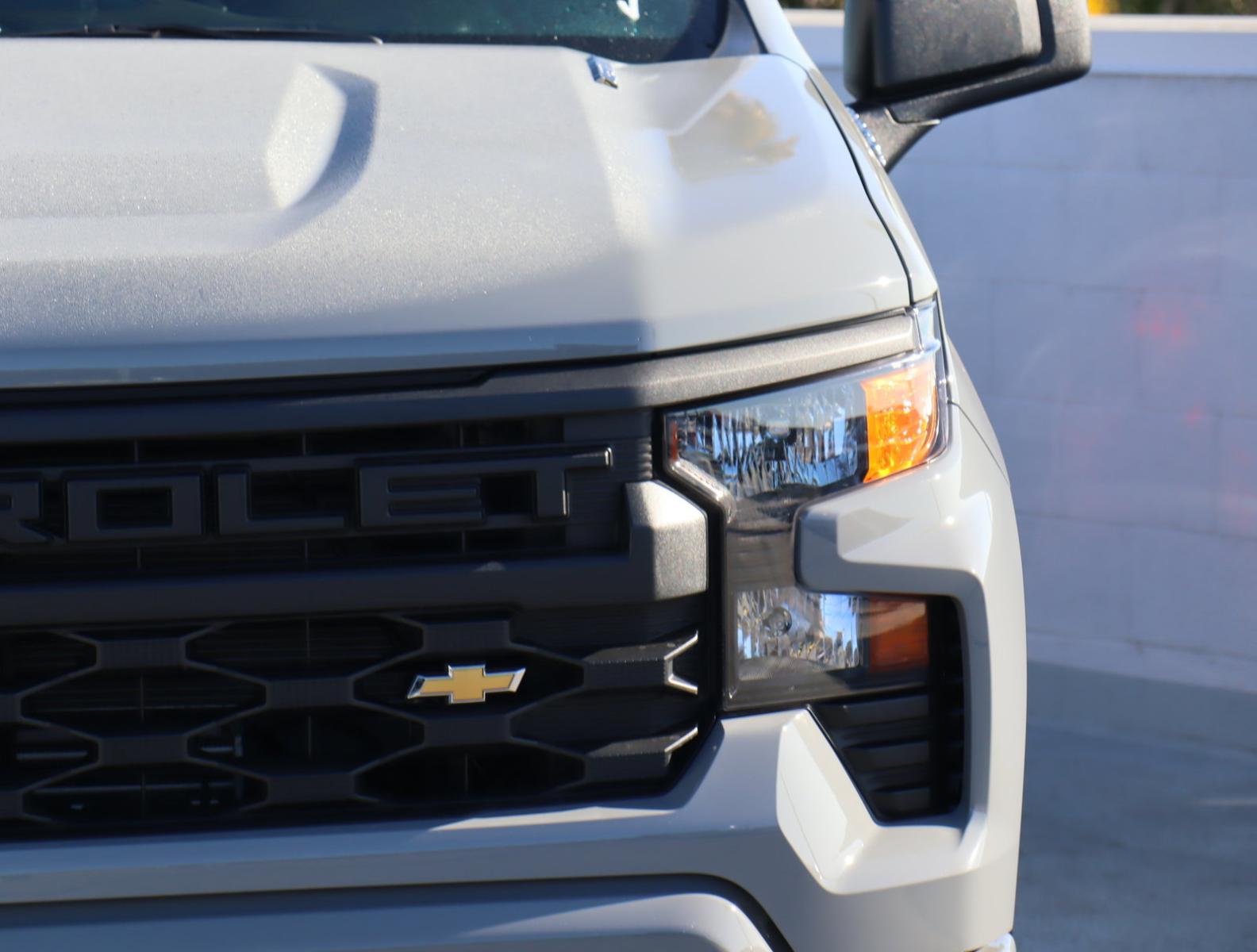 2025 Chevrolet Silverado 1500 Vehicle Photo in LOS ANGELES, CA 90007-3794