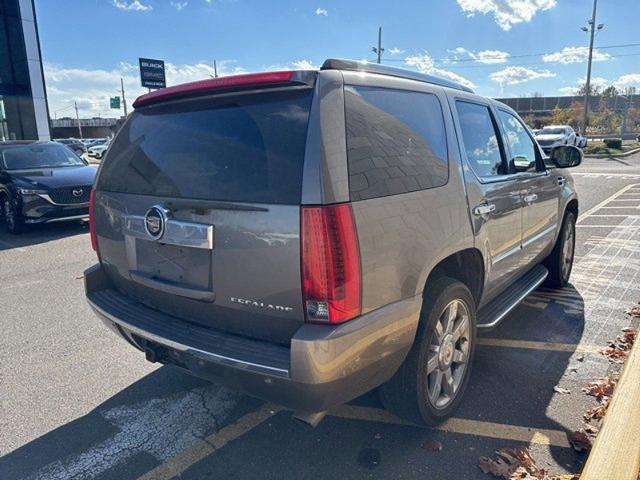 2012 Cadillac Escalade Vehicle Photo in TREVOSE, PA 19053-4984