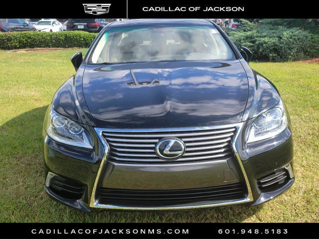 2017 Lexus LS Vehicle Photo in RIDGELAND, MS 39157-4406