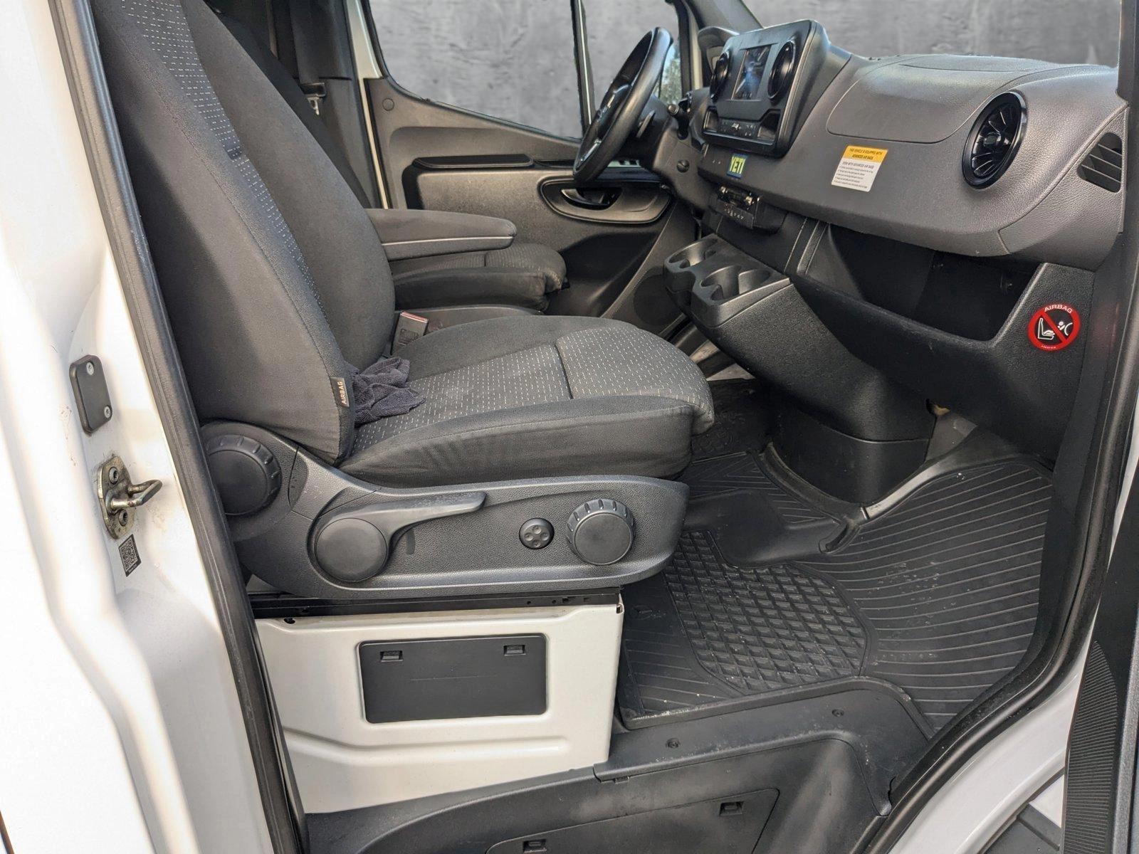 2019 Mercedes-Benz Sprinter Cargo Van Vehicle Photo in MIAMI, FL 33134-2699