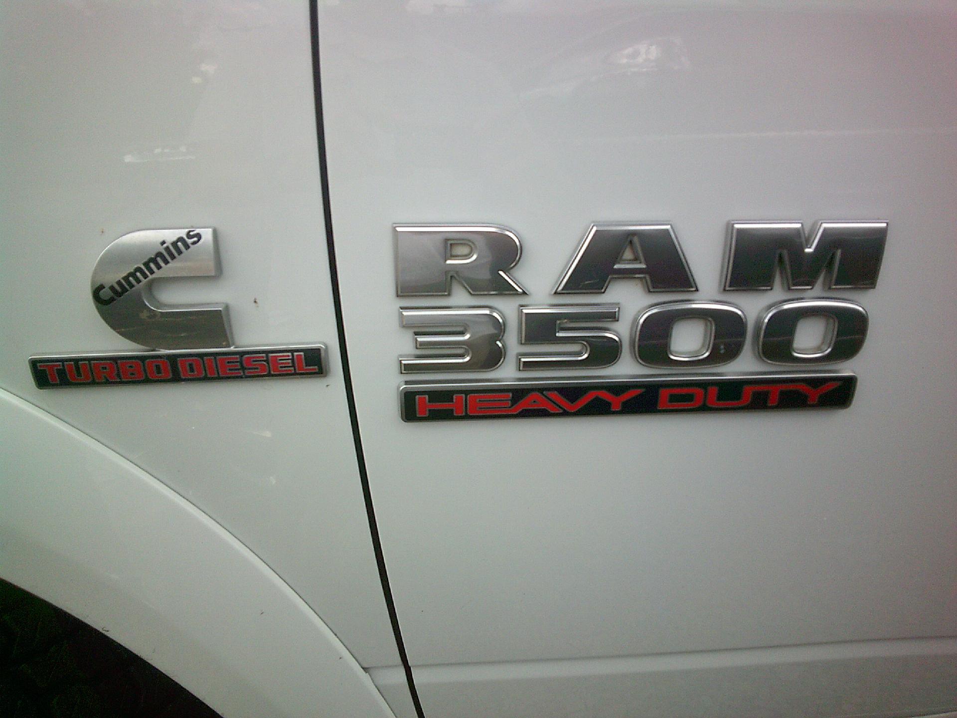 2018 Ram 3500 Vehicle Photo in KITTANNING, PA 16201-1536