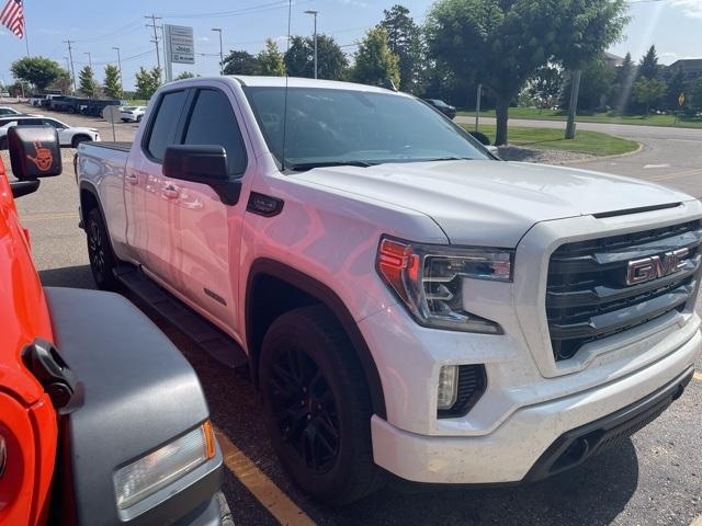 2020 GMC Sierra 1500 Vehicle Photo in GRAND BLANC, MI 48439-8139