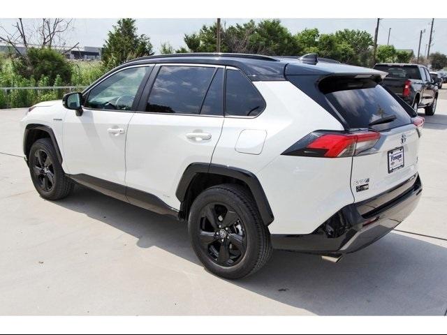 2020 Toyota RAV4 Vehicle Photo in ROSENBERG, TX 77471-5675