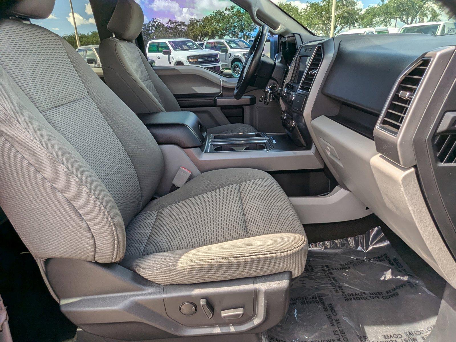 2019 Ford F-150 Vehicle Photo in St. Petersburg, FL 33713