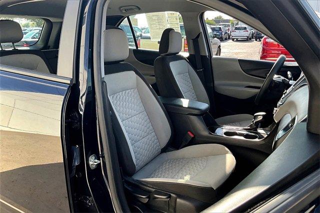 2021 Chevrolet Equinox Vehicle Photo in TOPEKA, KS 66609-0000