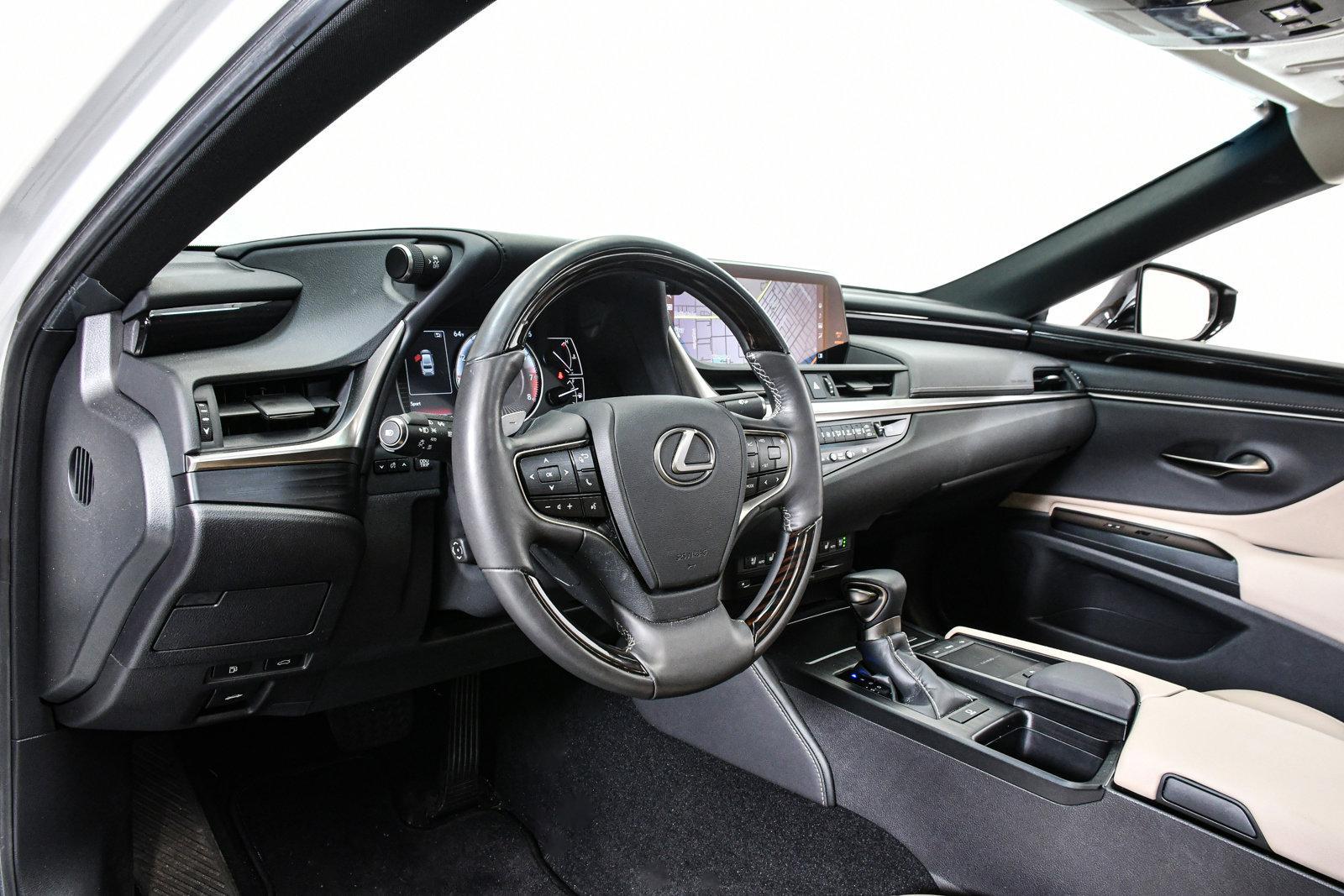 2020 Lexus ES 350 Vehicle Photo in DALLAS, TX 75235