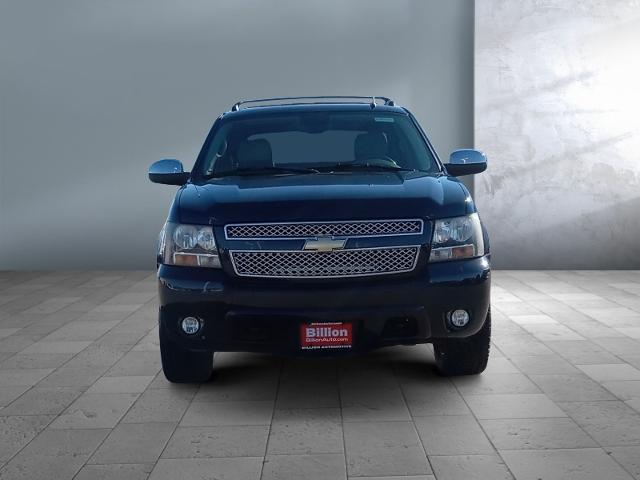 Used 2008 Chevrolet Avalanche LTZ with VIN 3GNFK12398G129421 for sale in Iowa City, IA