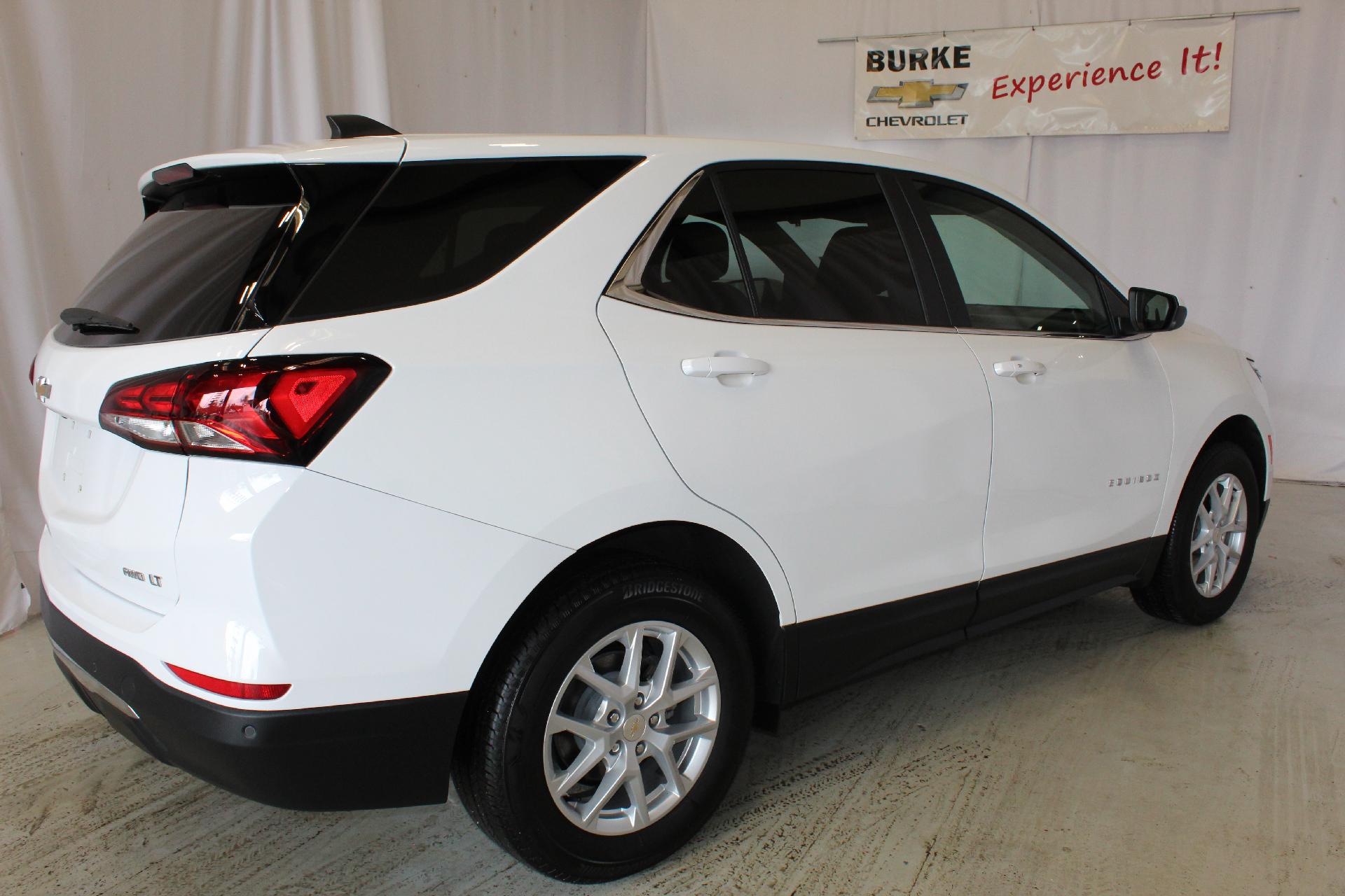 2024 Chevrolet Equinox Vehicle Photo in NORTHAMPTON, MA 01060-1120