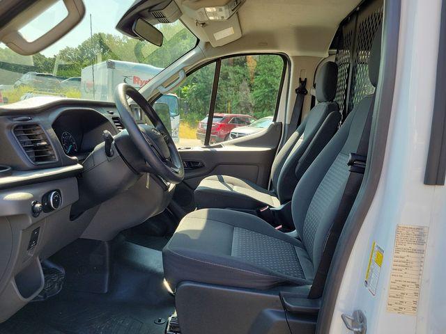 2022 Ford Transit Cargo Van Vehicle Photo in WATERTOWN, CT 06795-3318