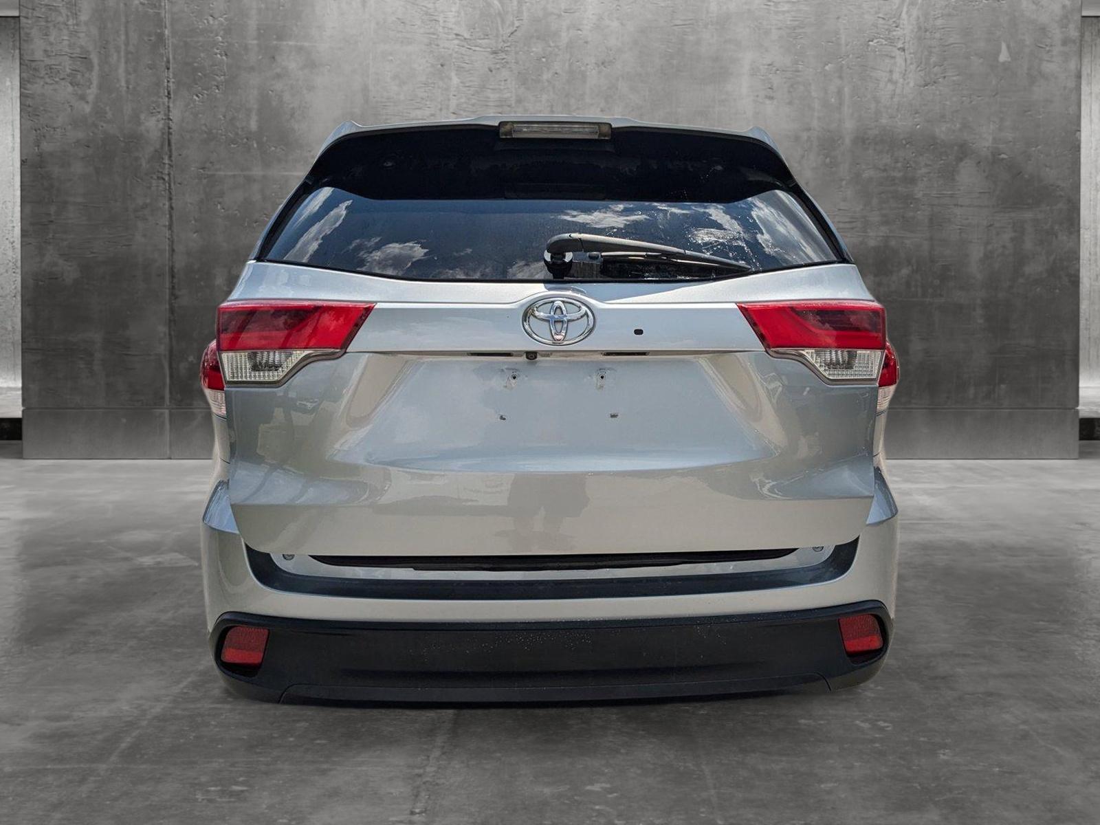 2019 Toyota Highlander Vehicle Photo in Winter Park, FL 32792