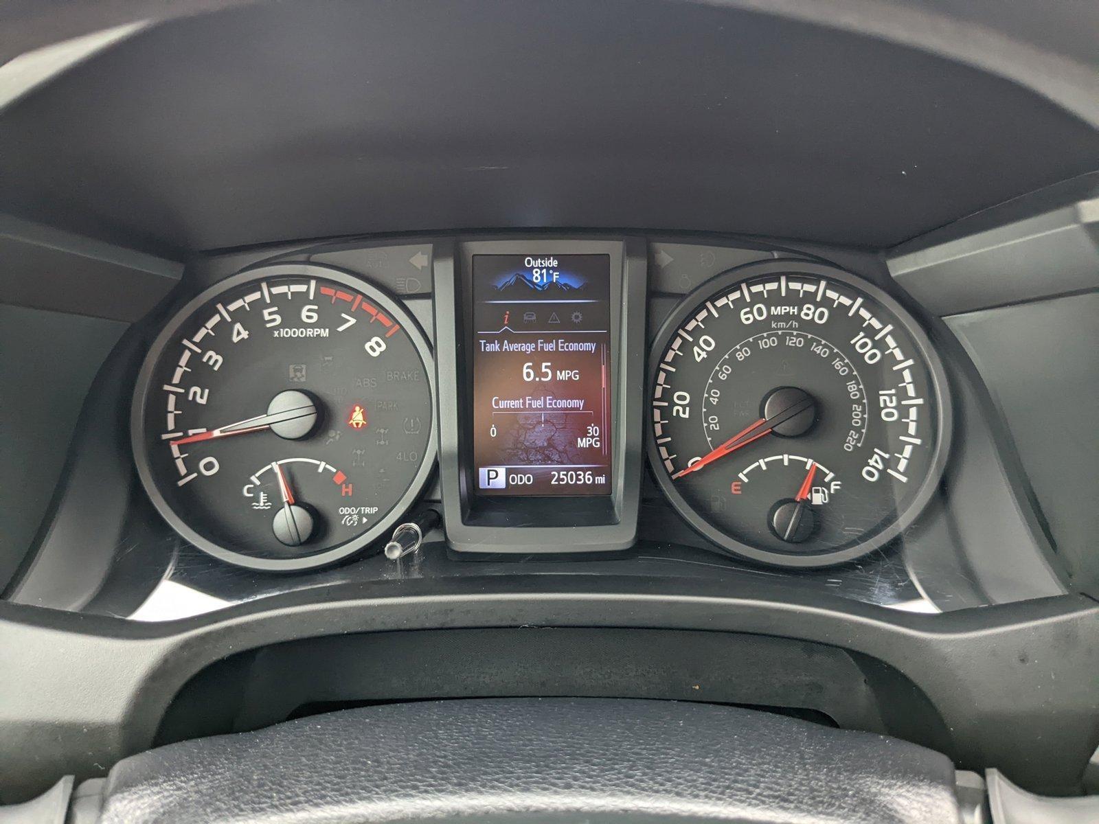 2022 Toyota Tacoma 4WD Vehicle Photo in Davie, FL 33331