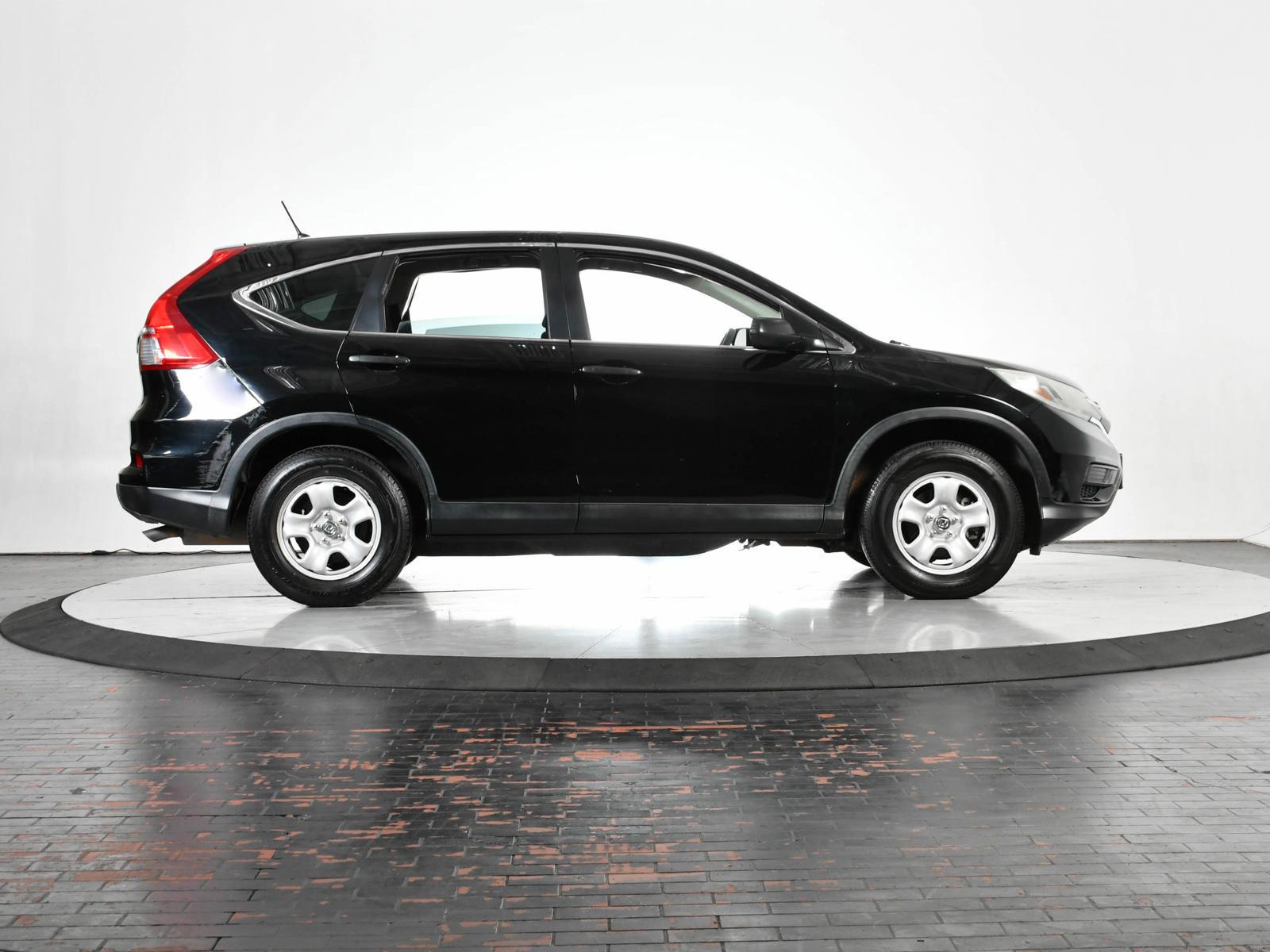 2015 Honda CR-V Vehicle Photo in DALLAS, TX 75235