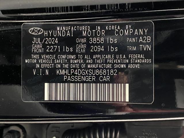 2025 Hyundai ELANTRA Vehicle Photo in Appleton, WI 54913