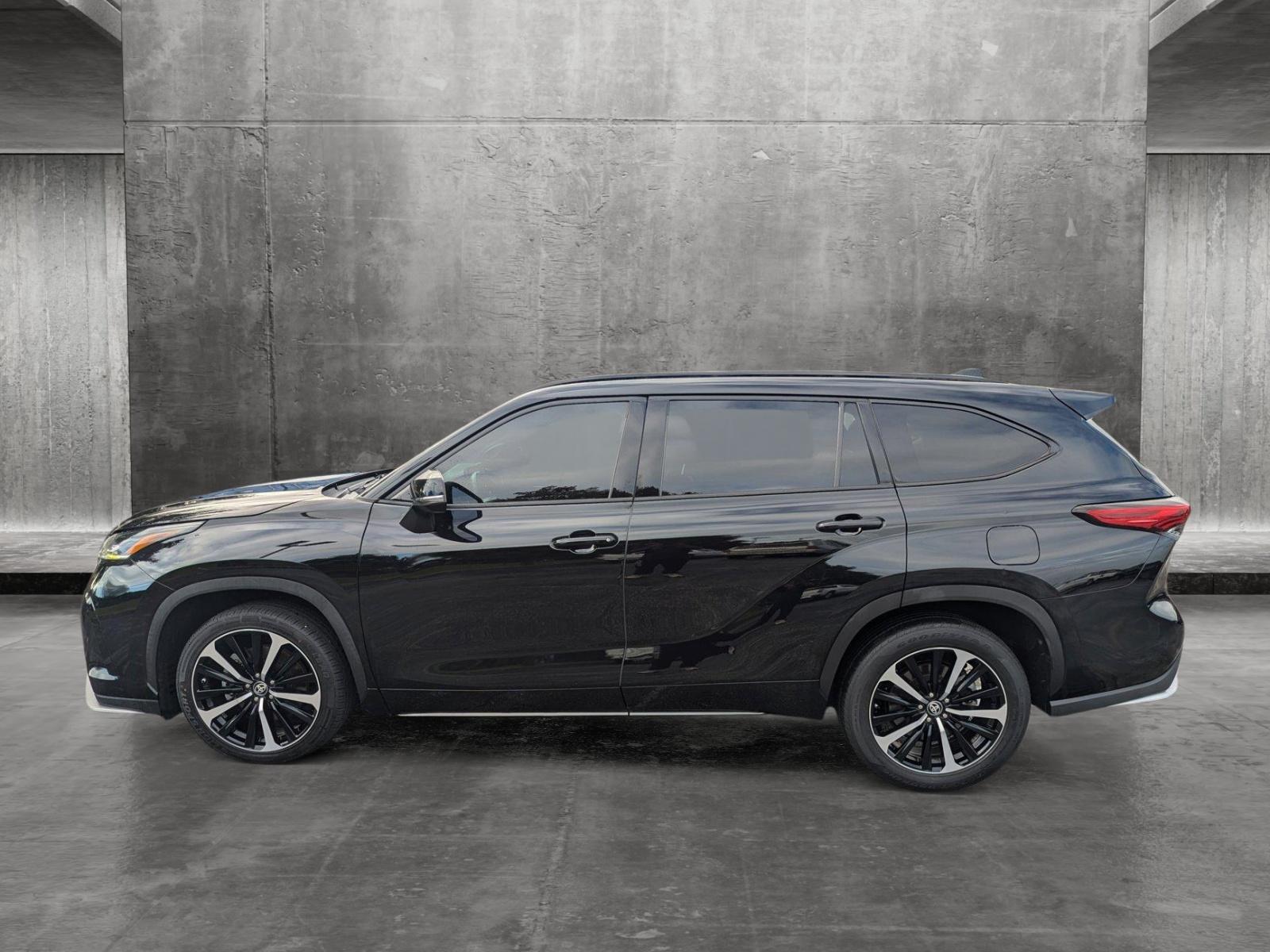 2021 Toyota Highlander Vehicle Photo in ORLANDO, FL 32812-3021